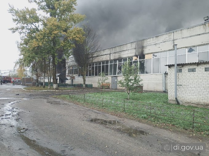 Новини Харкова: атака на підприємство у Дергачах